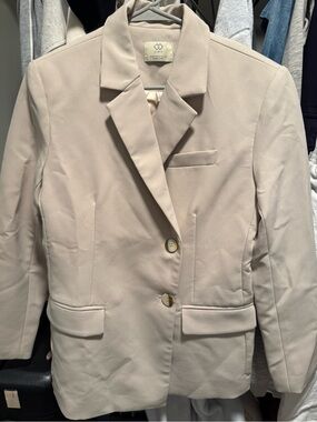 Cubic Women's Cream Single-Breasted Tailored Blazer